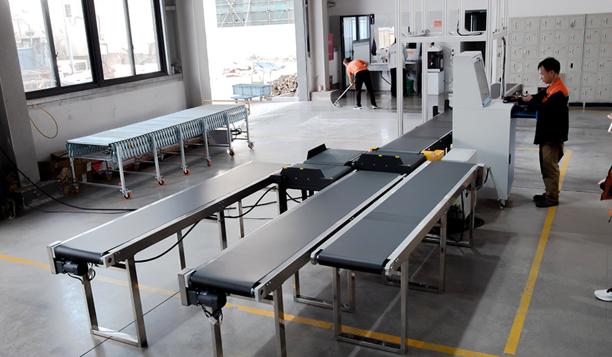 90 Degree pop up roller conveyor