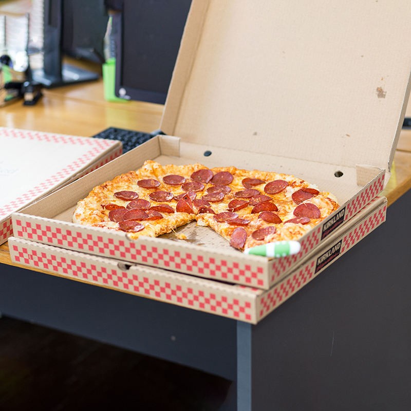 Factory Wholesale Low Price Custom Carton Pizza Box with Logo Eco-Friendly Paper Pizza Box for Pizza