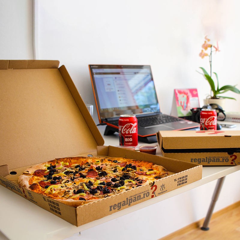 Factory Wholesale Low Price Custom Carton Pizza Box with Logo Eco-Friendly Paper Pizza Box for Pizza