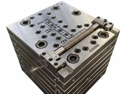 Plastic Door and Window Profile Moulds