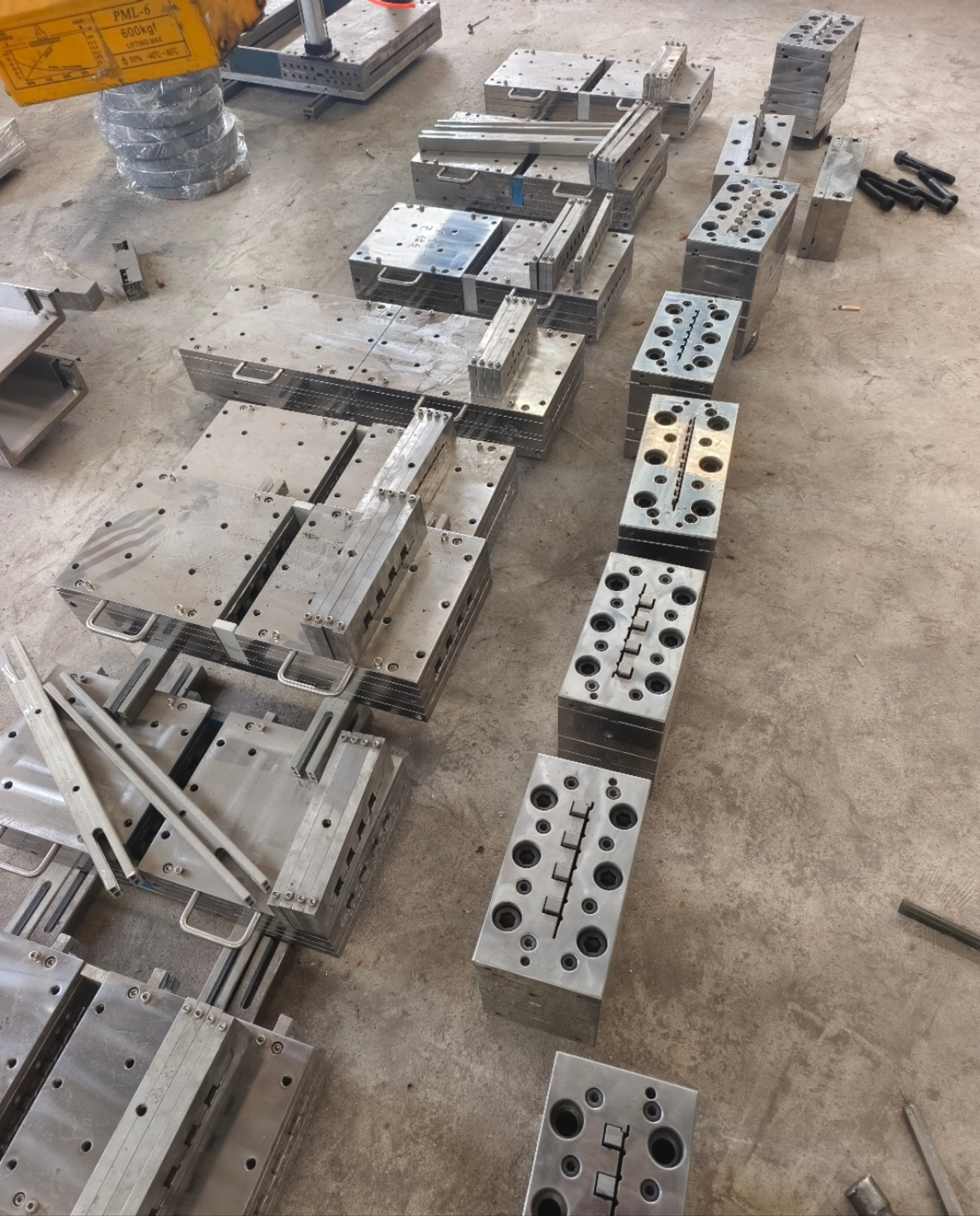 WPC Grating Molds