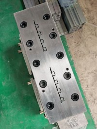 HighPrecision Custom Grating Panel Molds for Industrial Architectural, and Infrastructure Applications