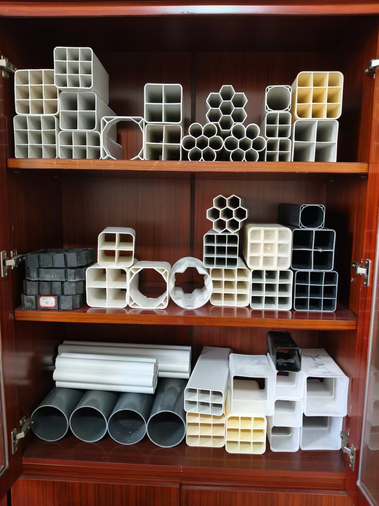 Custom MultiHole Telecom Duct Molds High Precision Durable Design and Fast Delivery for Global Markets