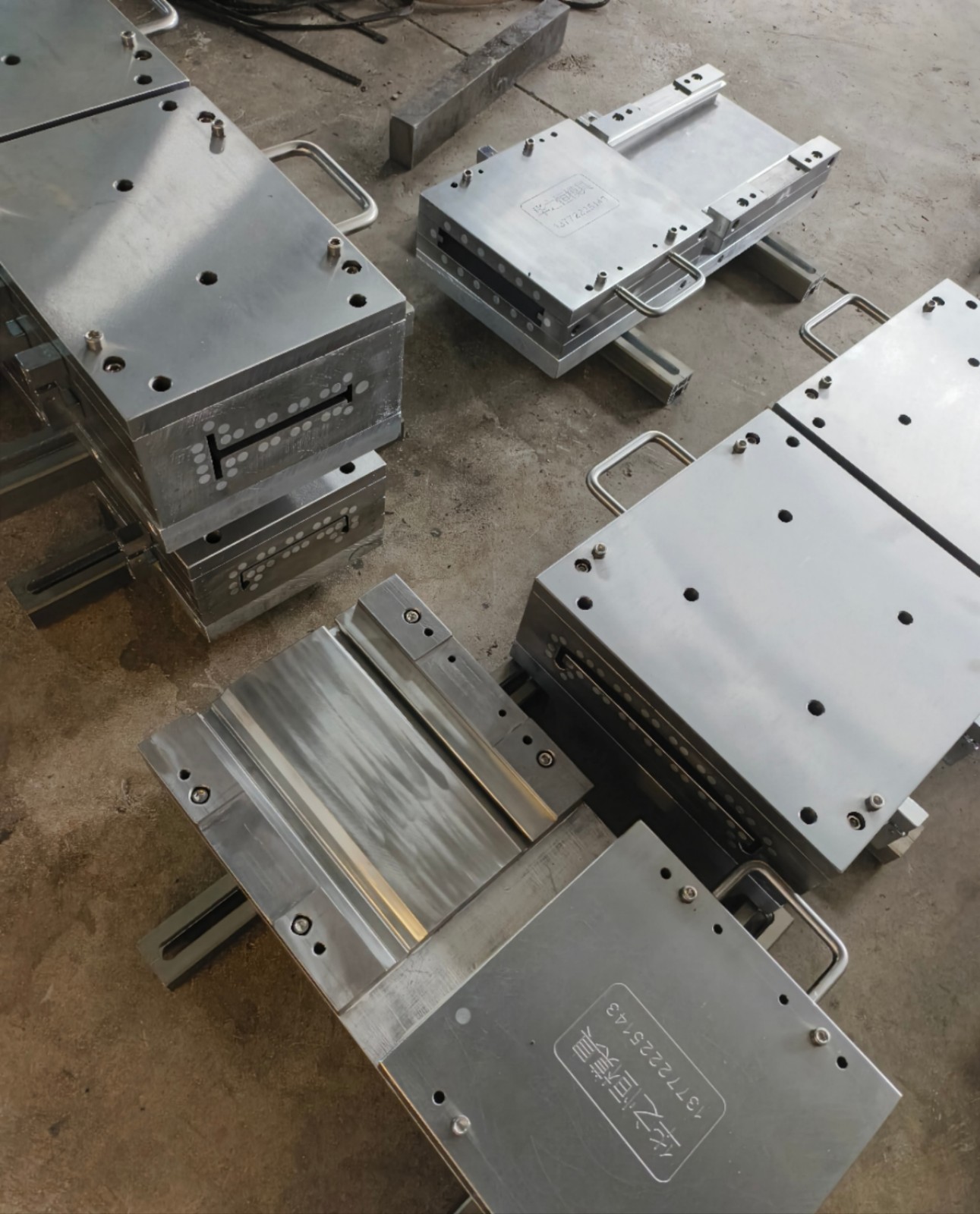 High Precision Plastic Molds