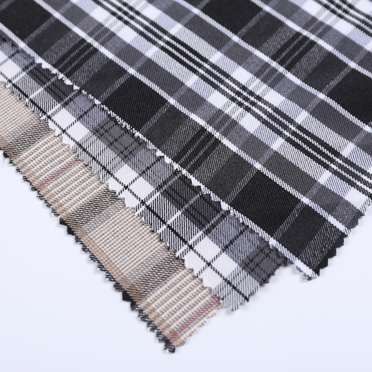 HB21-30 Yarn Dyed Twill Large Grid Fabric – Classic Plaid Twill for Overshirts, Coats, and Fashion-Forward Outerwear