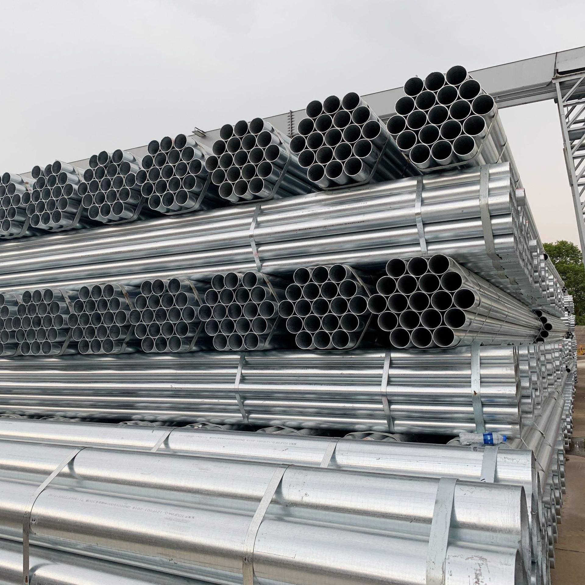 Hot Dipped Galvanized Pipes