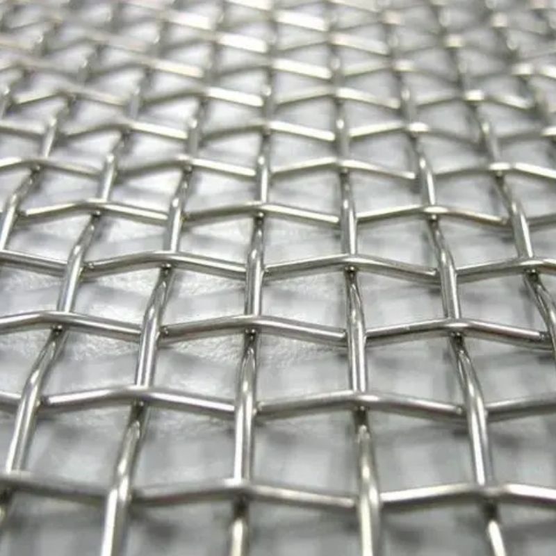 Heavy Duty Cost-effective 30 m Roll Galvanized Welded Wire Mesh Fabric for Farm Fencing Cage Construction