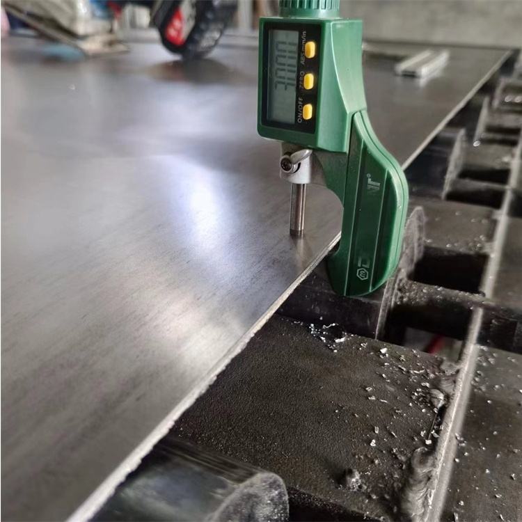 China Factory 99.99% Pure Lead Plate Price of Lead Plates 2mm Lead Plate for X-Ray Shielding and Battery