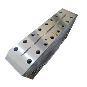 PVC WPC Anti UV Moisture Soundproof Thermal Door Extrusion Die Mold