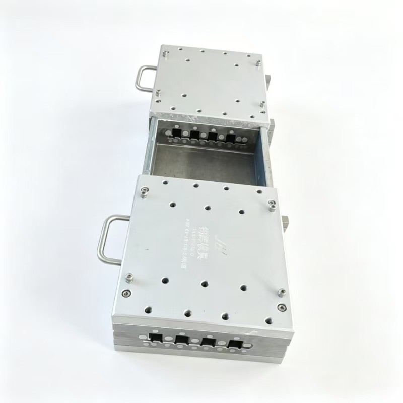 PVC WPC Foam Grille Extruded Molding Mold