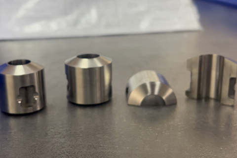 تطبيق السبائك القائمة على الكوبالت في مكونات كشط الخبث في اللحام اللحظي