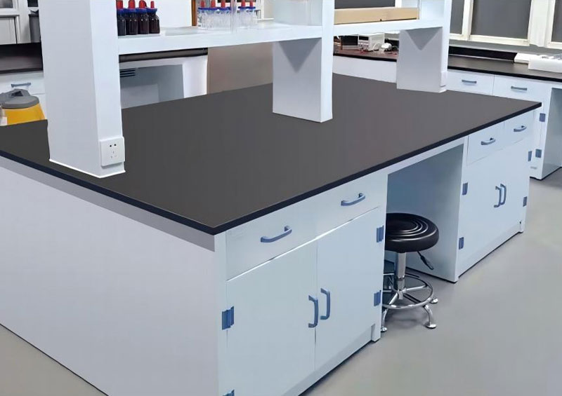 Laboratory furniture