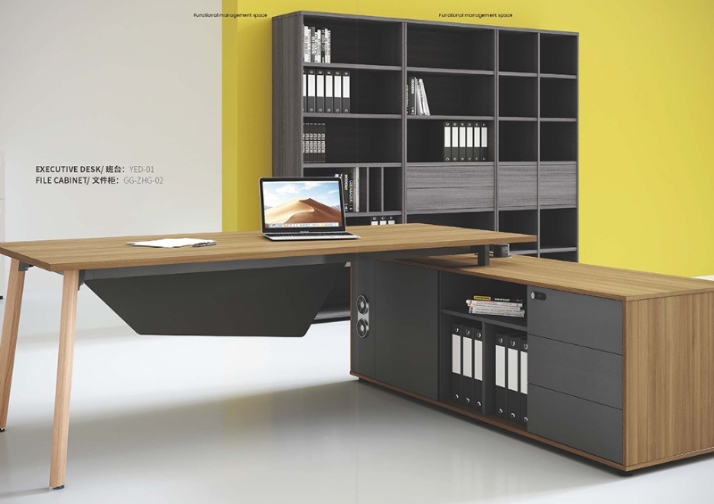 Cloudwood Series - Executive Desk