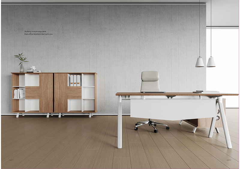 supervisor's desk
