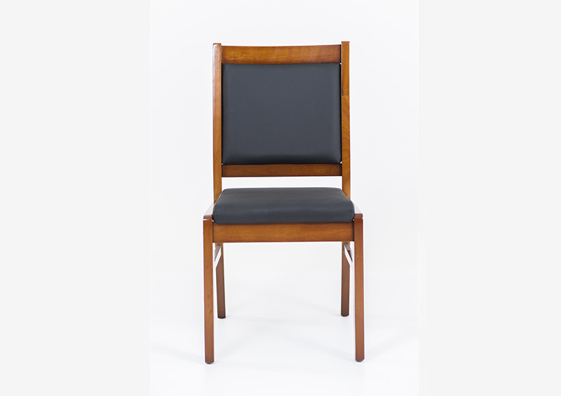 Bangi Leather chair