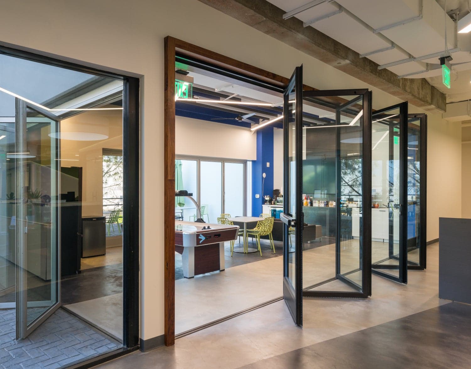 sliding door