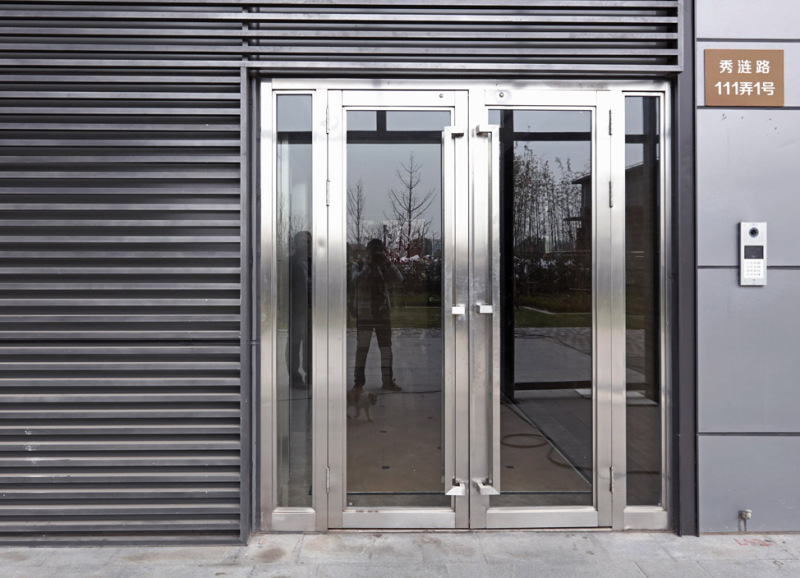 Glass Fire Door for Fire Rated Building Entrances