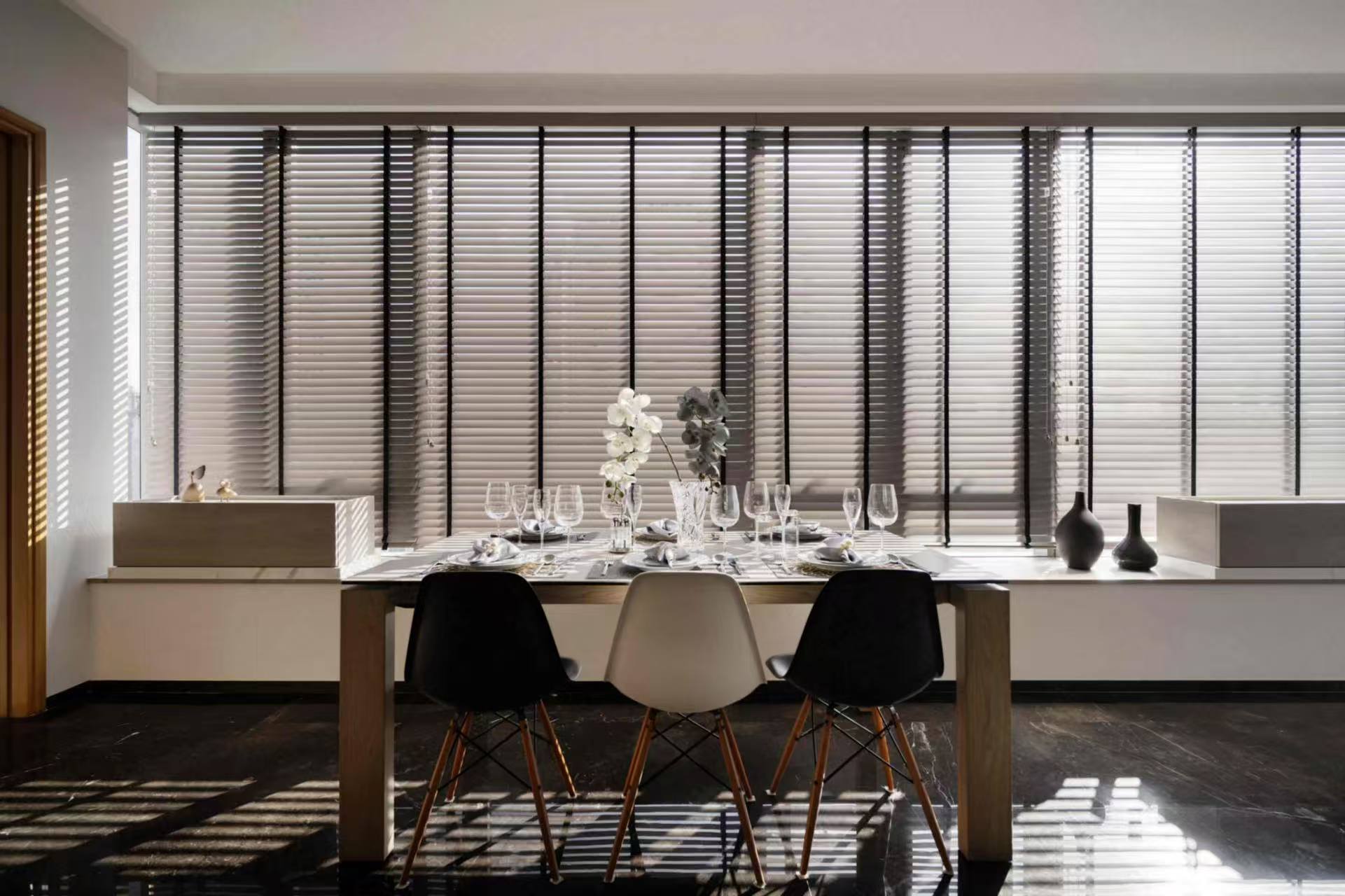 Kabinet dapur moden Singapura