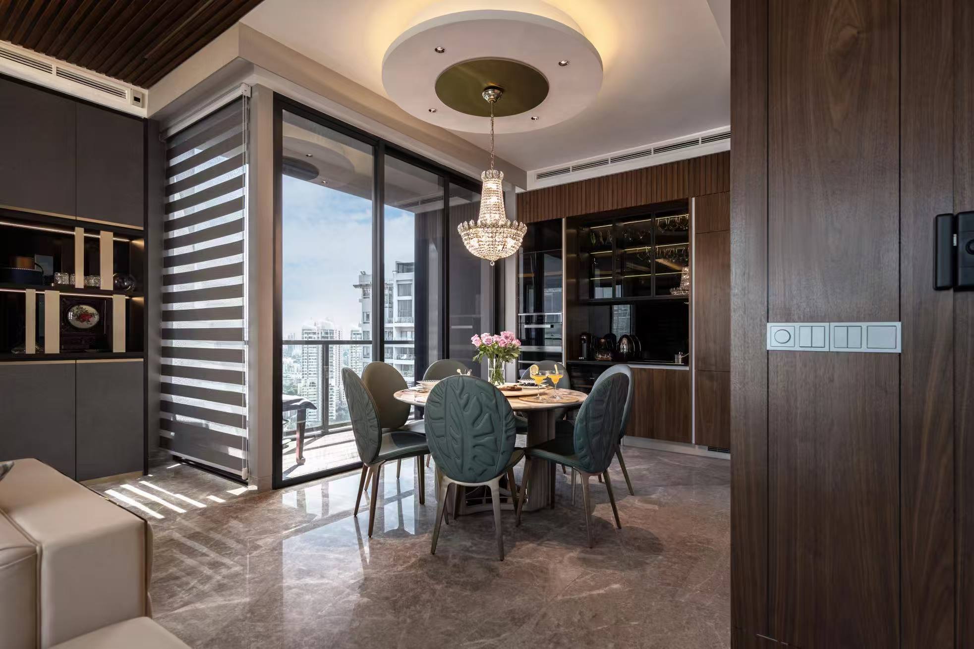 Made-to-Order Living Room Cabinets for Personalized Home