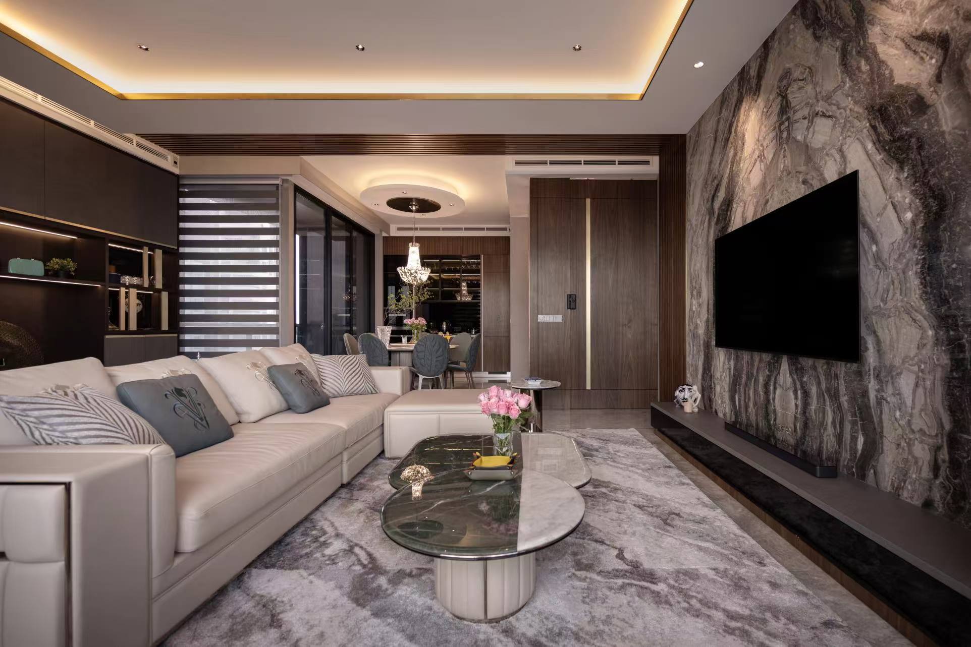 Made-to-Order Living Room Cabinets for Personalized Home