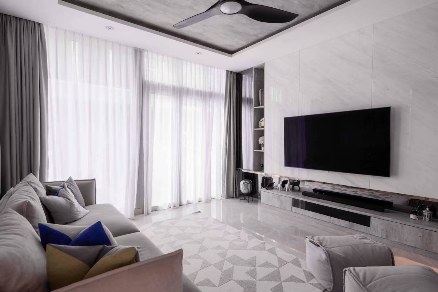 Space-saving custom cabinets for Singapore private apartments