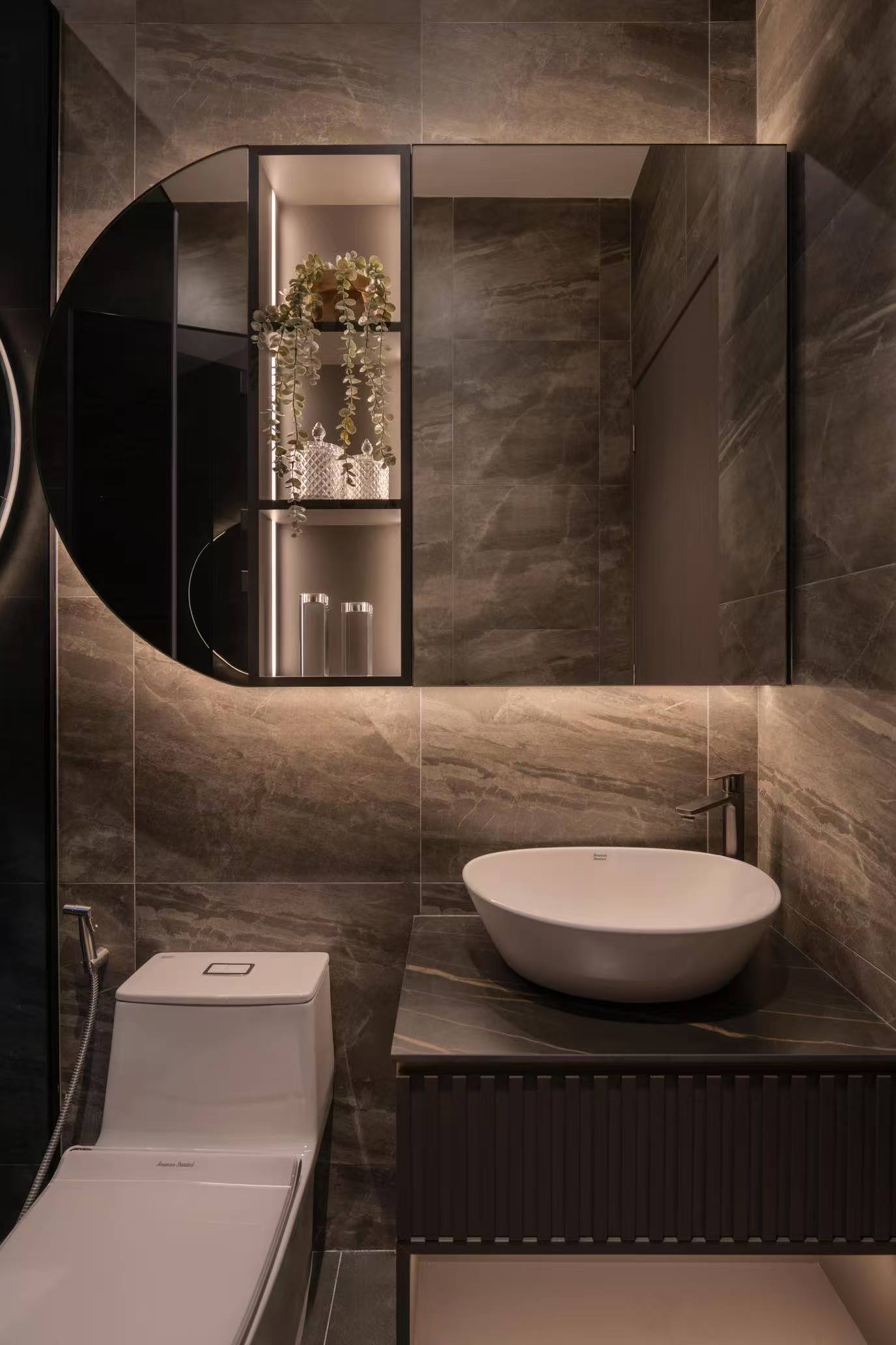 சிங்கப்பூர் குளியலறை தனிப்பயன் அலமாரி - தனியார் குடியிருப்பு நிறுவல்