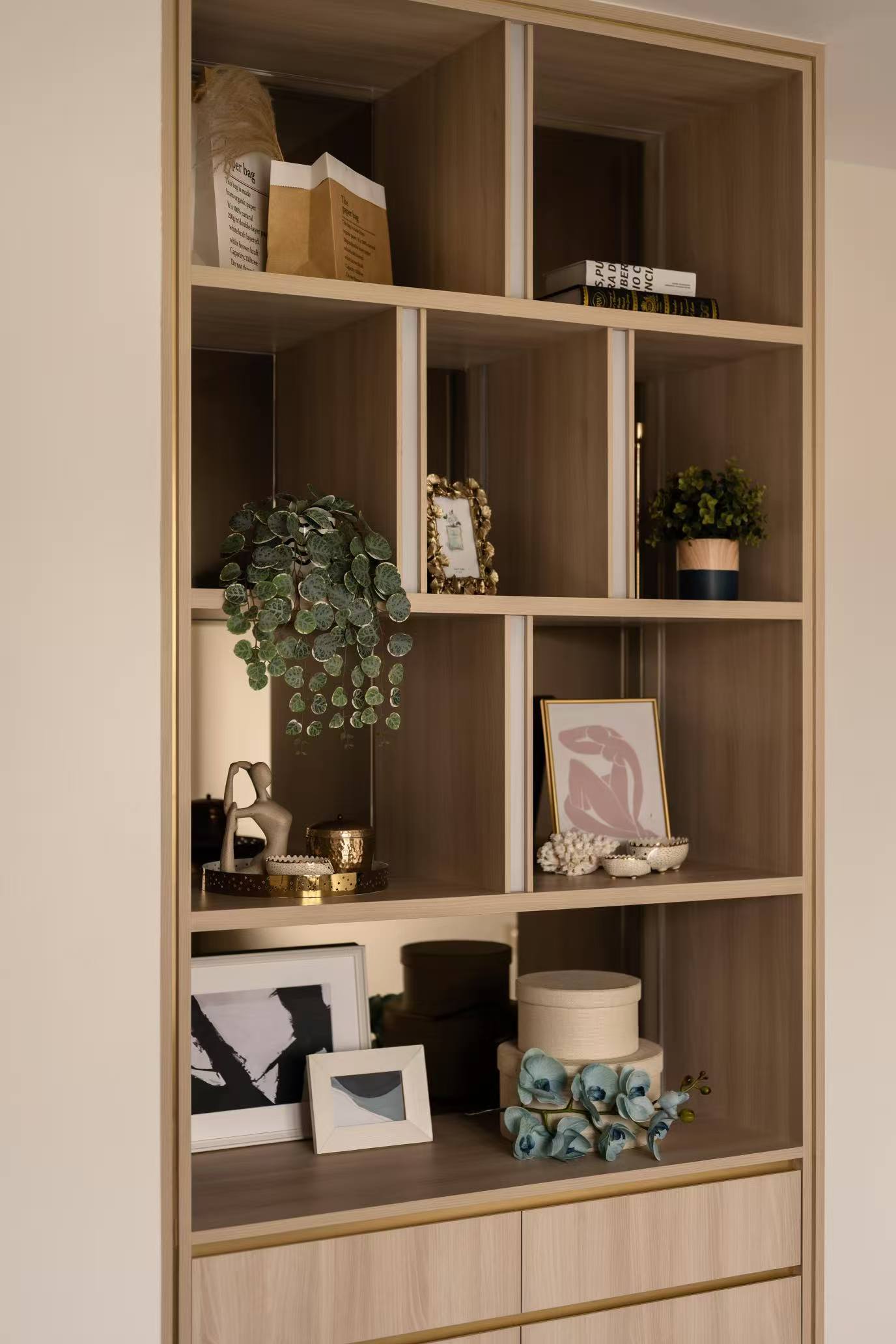 Custom Study Room Cabinets Singapore | Bespoke Private Home Solutions