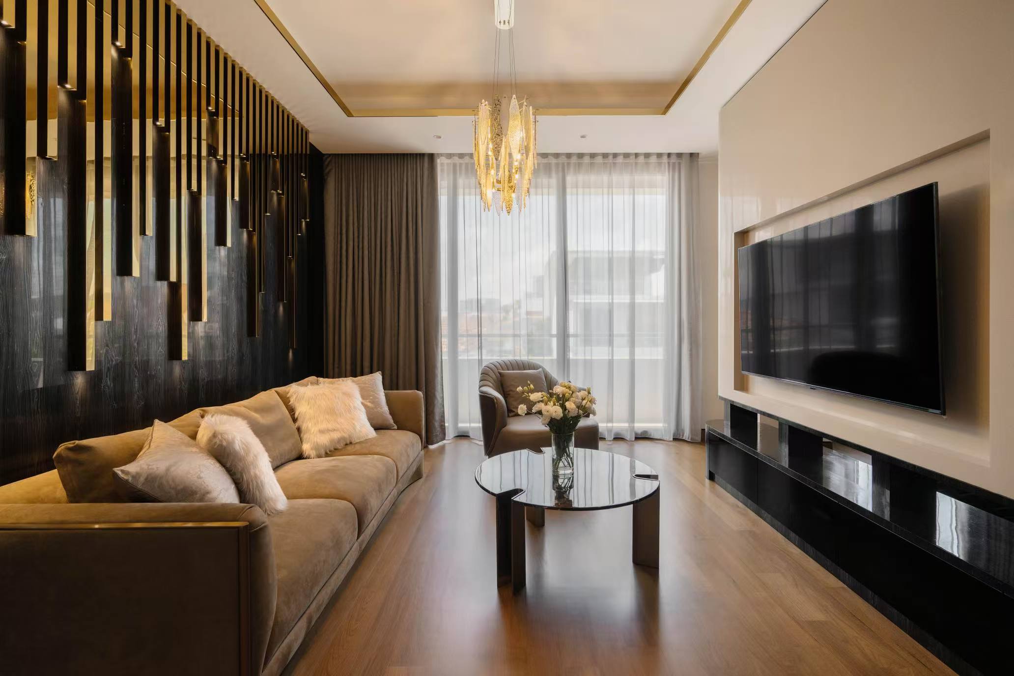 Tailored bedroom cabinets