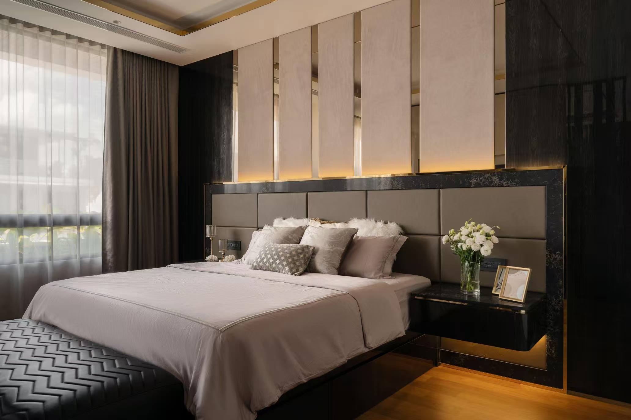 Bespoke wardrobe cabinets for Singapore private residences