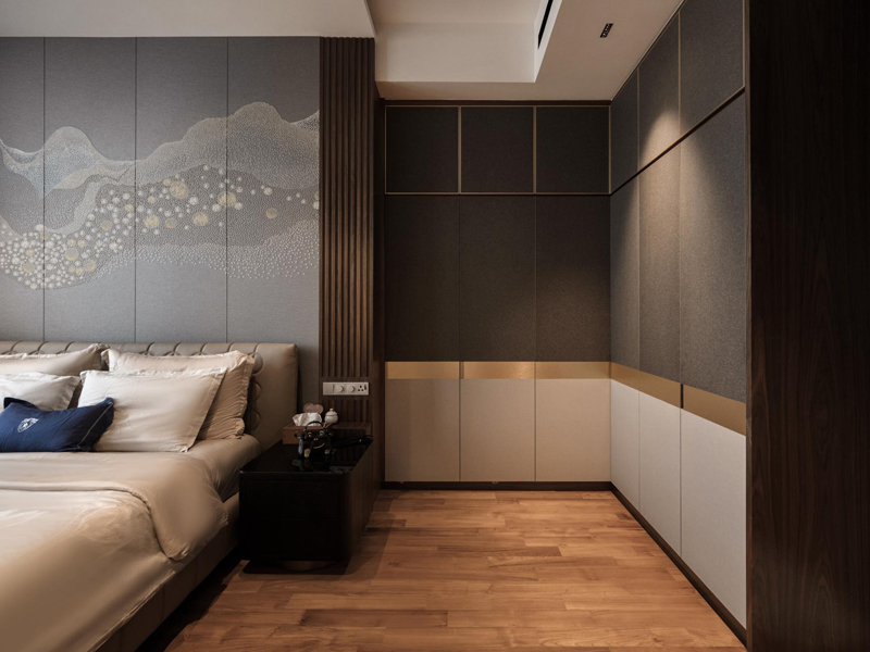 மாஸ்டர் & வழக்கமான படுக்கையறைகளுக்கான தனிப்பயனாக்கப்பட்ட சேமிப்பு அலமாரிகள்