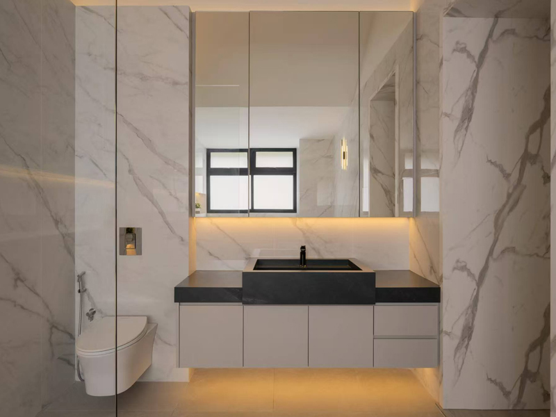 Custom Bathroom Storage Cabinets