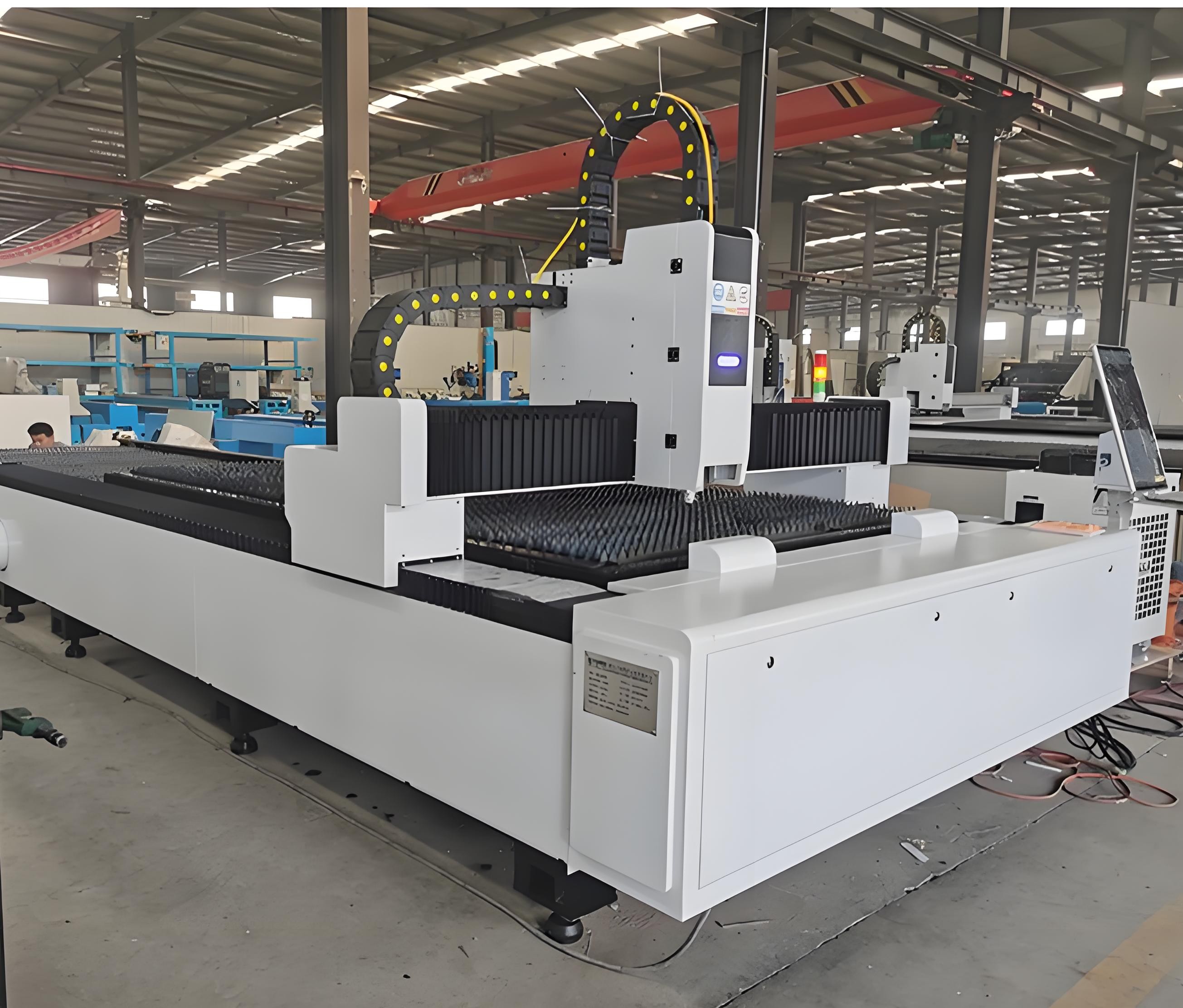 High-Power Fiber Laser Cutting Machine