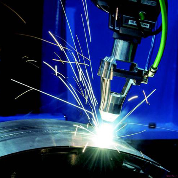 レーザー溶接装置