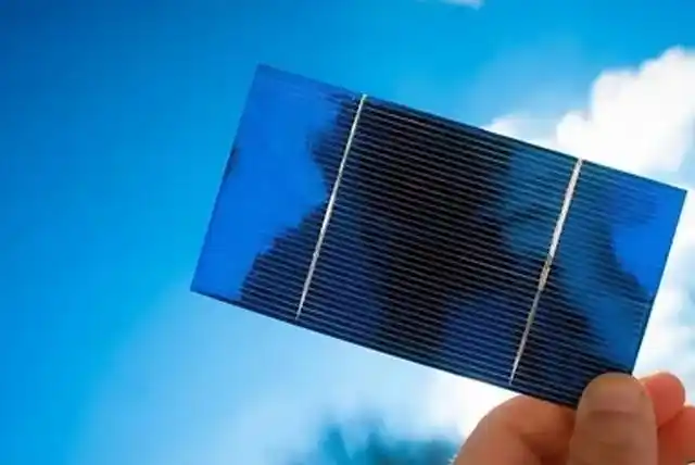 The Promise and Challenges of Roll-to-Roll Laser Scribing & Edge-Cleaning Systems in Flexible Electronics Manufacturing