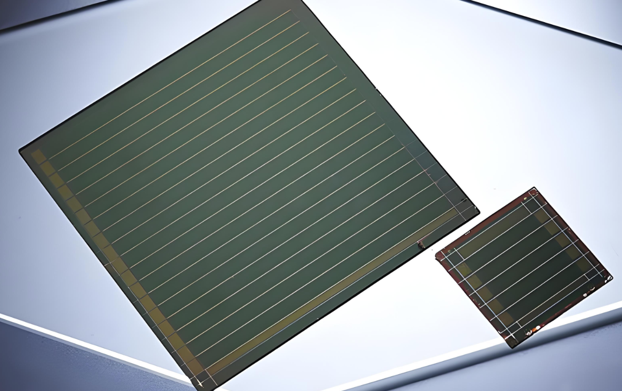 Multi-process laser system perovskite Multi-process laser system perovskite