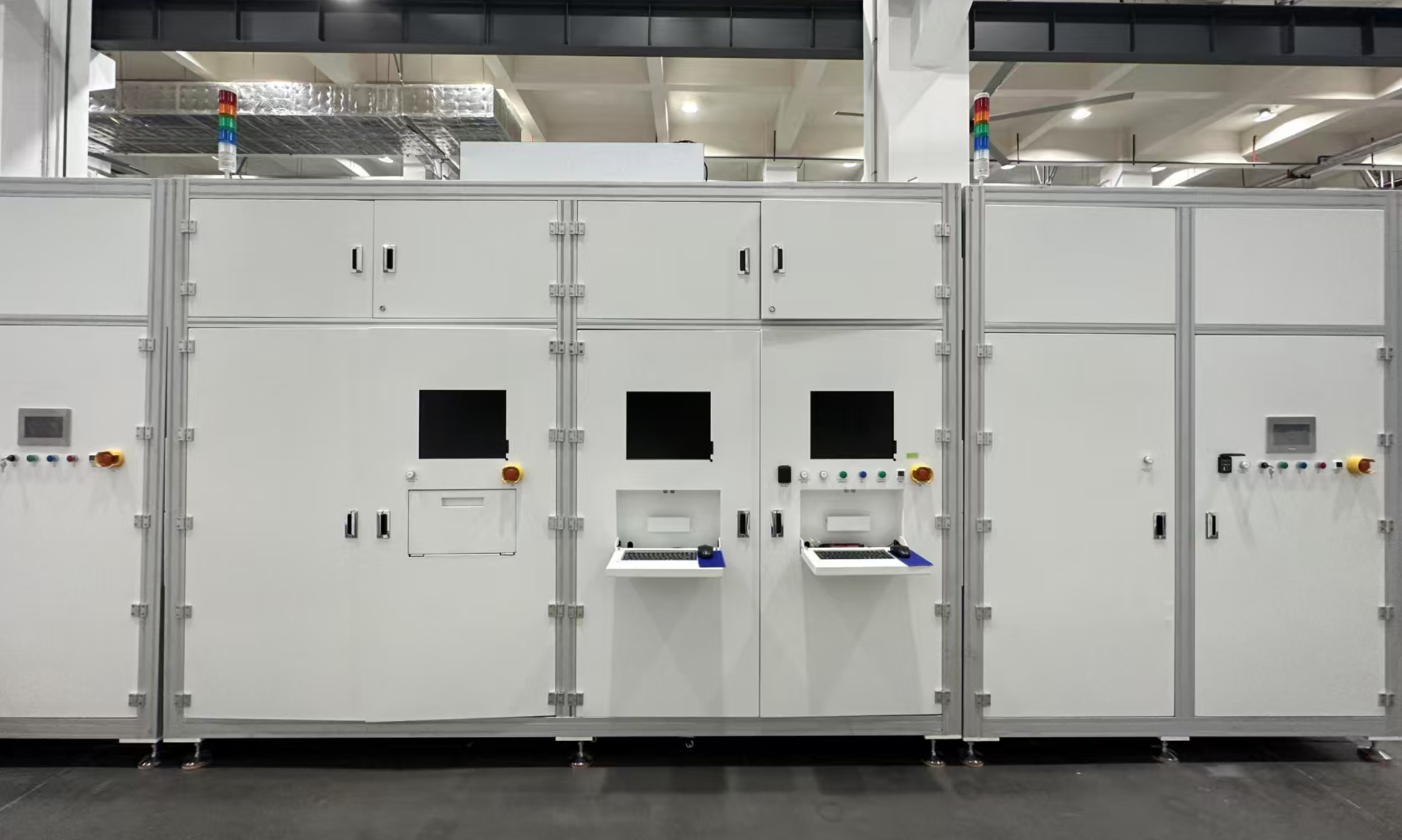 Comparing Perovskite vs Silicon Solar Cells Efficiency and Cost Analysis