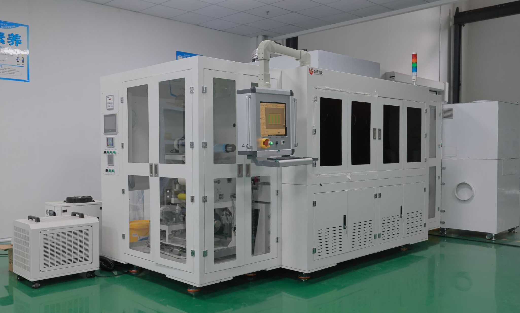 롤투롤(R2R) 레이저 스크라이빙 시스템을 이용한 플렉서블 페로브스카이트 및 유기 태양광 발전 시스템 생산