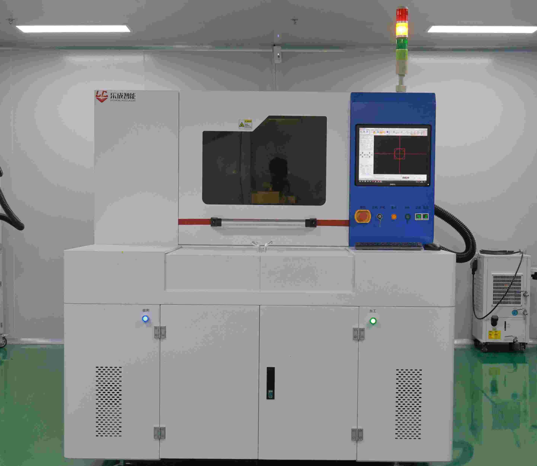 Que materiais uma máquina de corte a laser pode processar na fabricação de células solares?