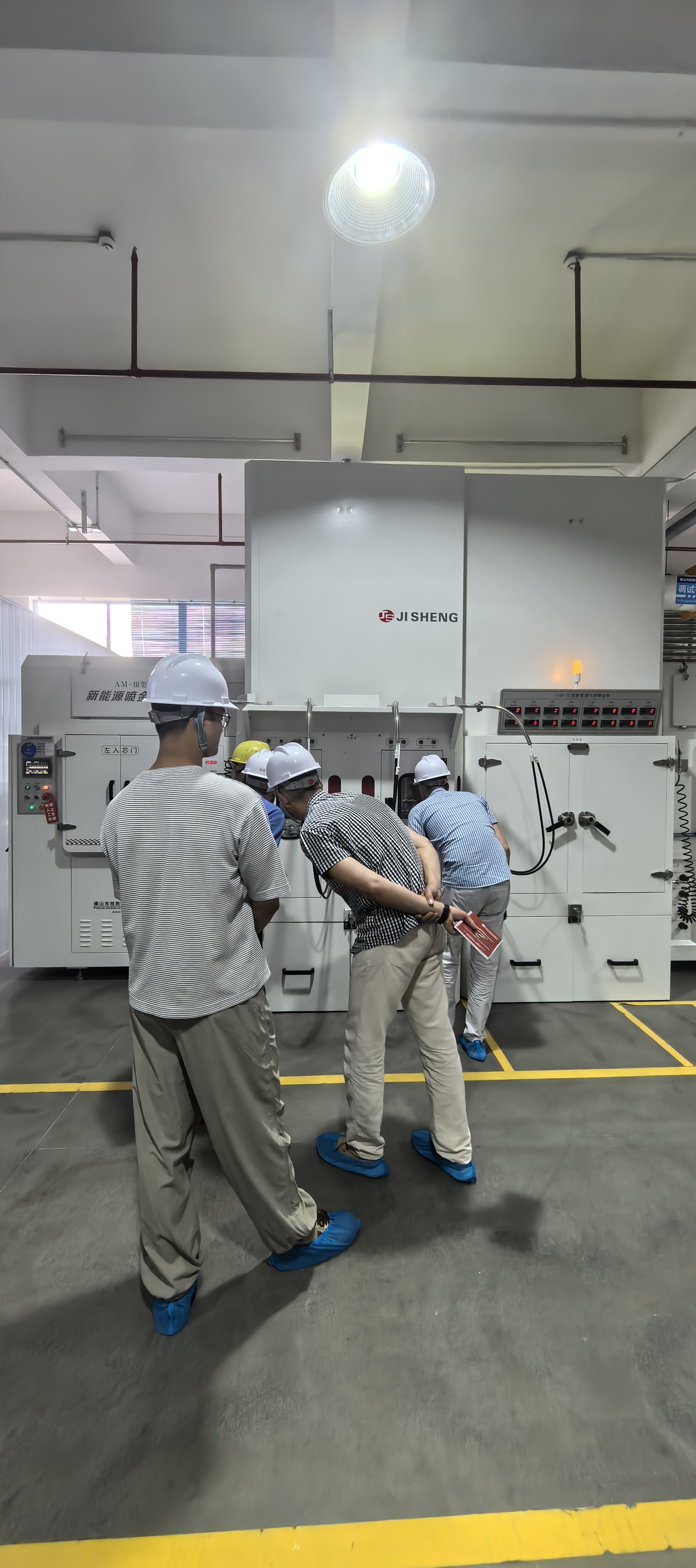 Thin film capacitor metal spraying