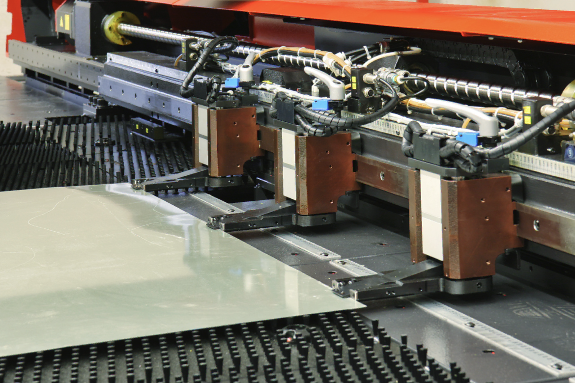 Car hood sheet metal processing