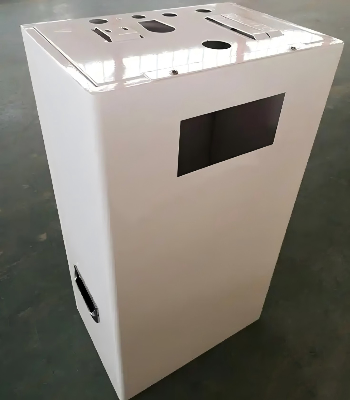 Sheet metal chassis processing