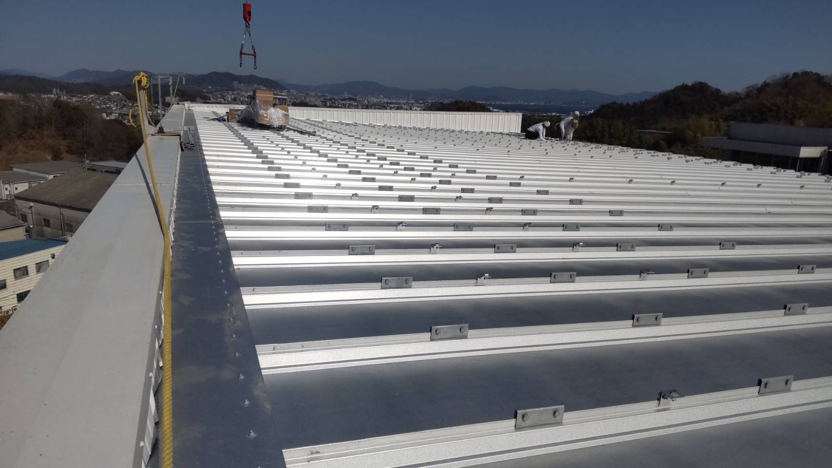 Metal Roof Solar Mounting System Metal Roof Solar Mounting System