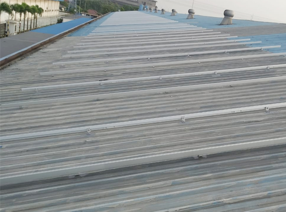Indonesia 863.5KW Metal Roof Solar Mounting System - L Feet
