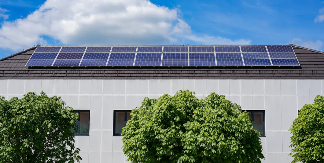 The Guide to Flat Roof Mounting Systems