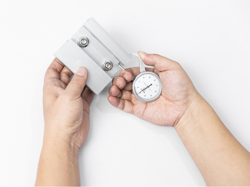 地上設置型ソーラーパネルの費用はいくらですか？