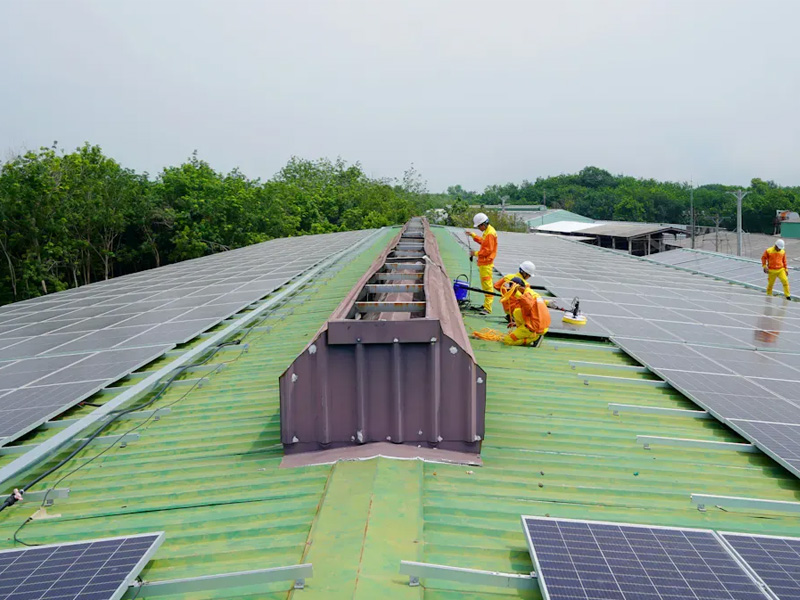 屋上設置、地上設置、ポール設置用の太陽光発電架台システムはどのように設計しますか？