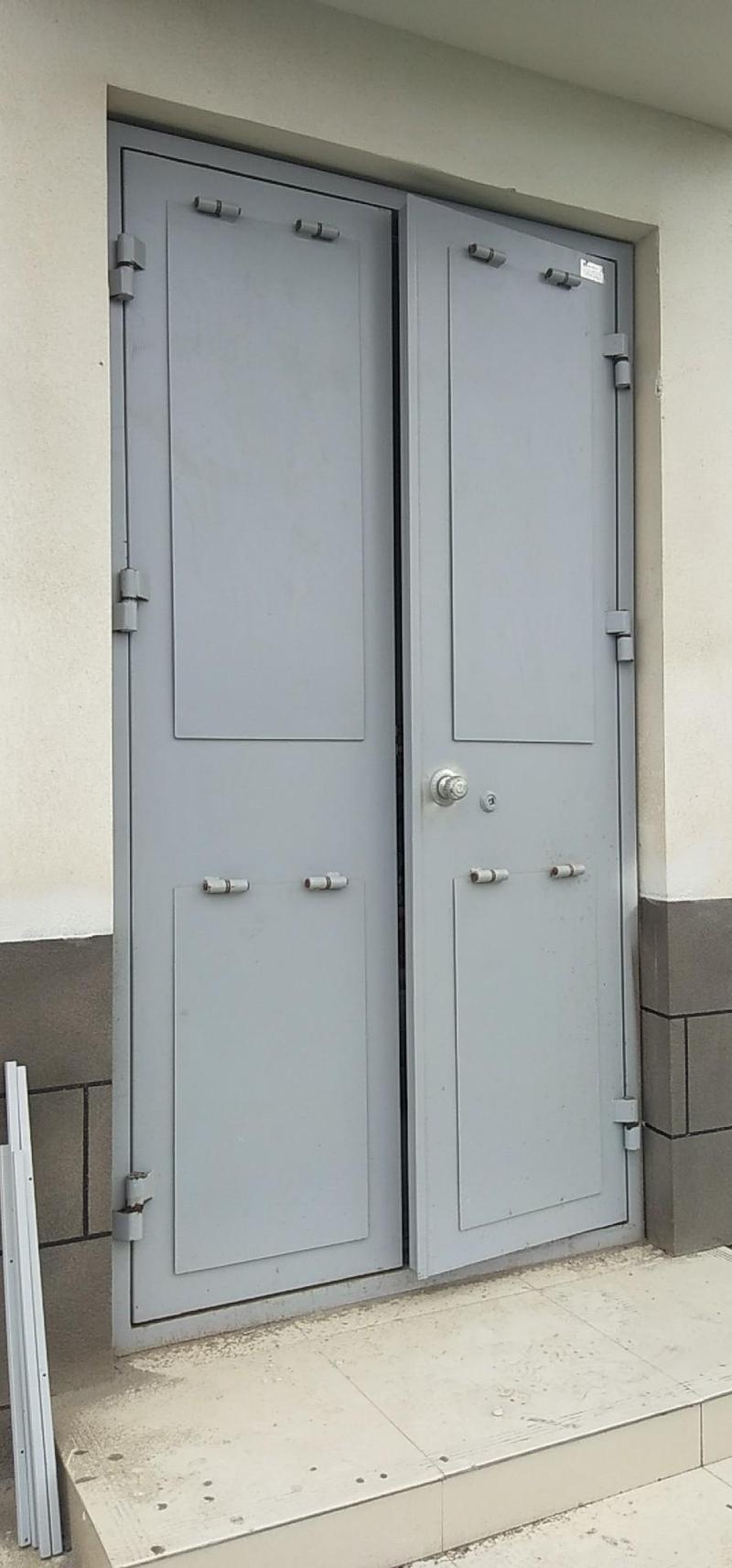 special safety door