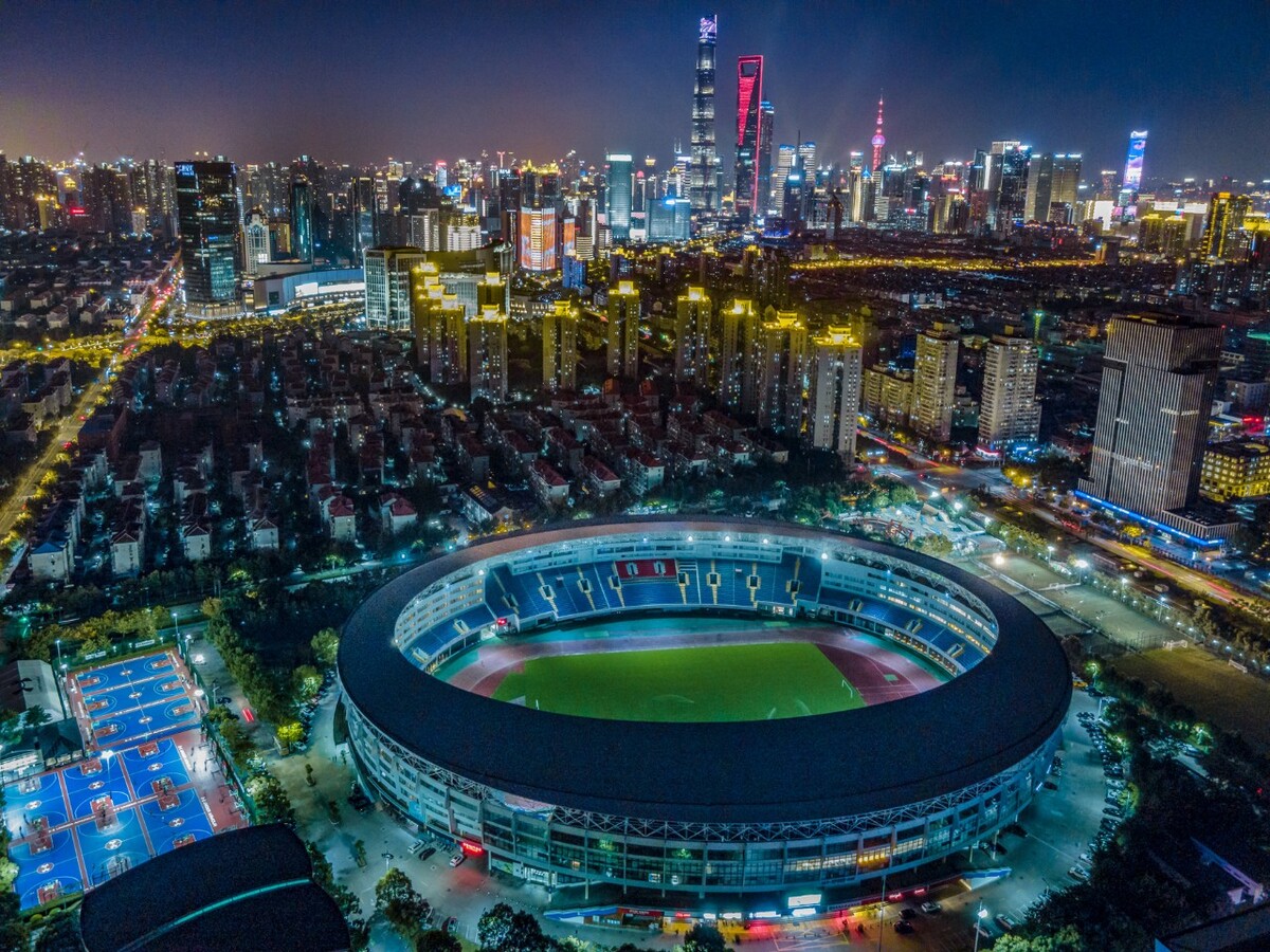 Instalação de porta corta-fogo pela Zhongte no Shanghai Pudong Yuanshen Sports Center