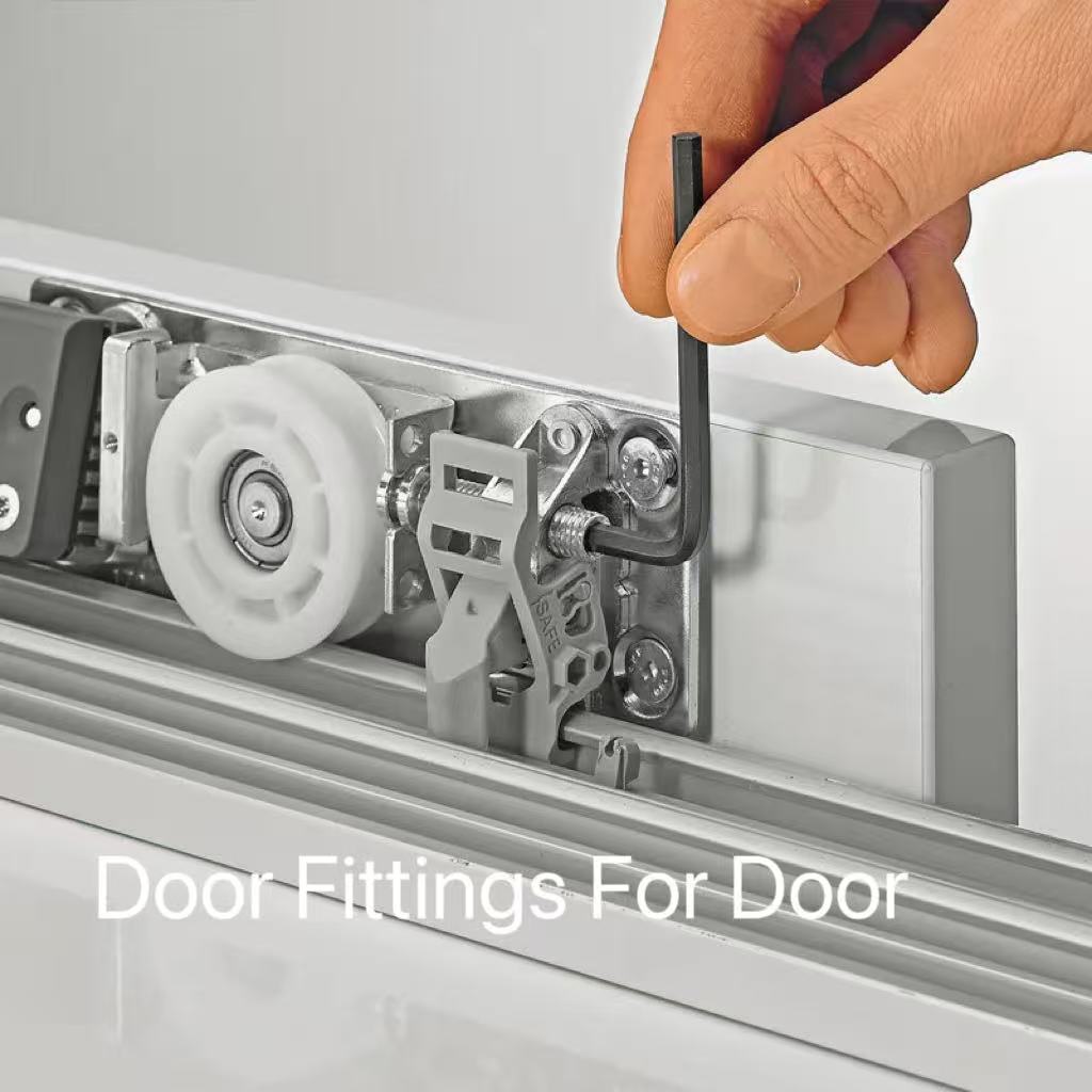 تجهيزات الأبواب للأبواب