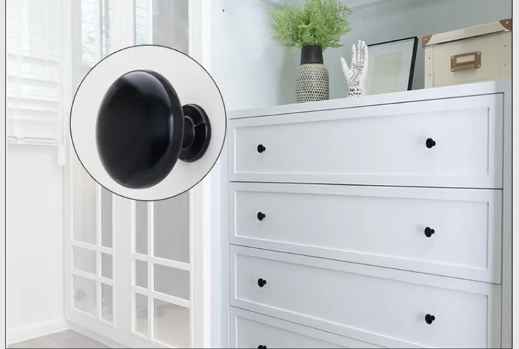 Cabinet handles